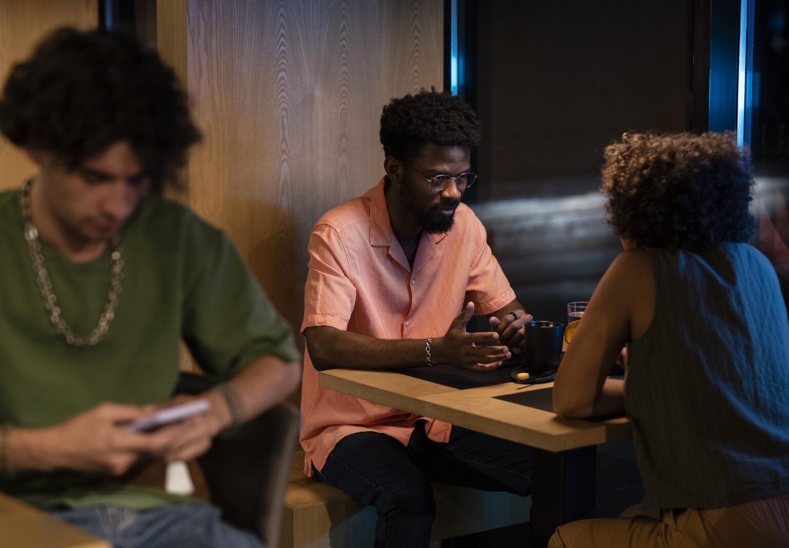 23 Engaging Activities and Icebreakers for Sales Meetings Book Top